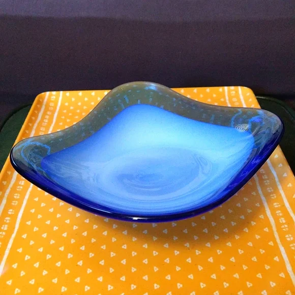 Two Toned Vintage Blue Murano Art Glass Candy Dish - Picture 3 of 5